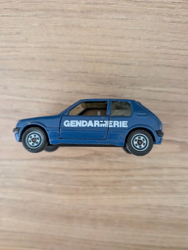 Voiture miniature peugeot - voiture, 1:43