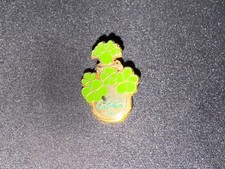 (AB) PINS BADGE ENAMEL VINTAGE ARTHUS BERTRAND PERFUME CABOTINE DE STONEWARE