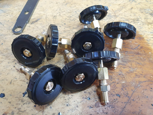 Bouton volant pour petromax - de,