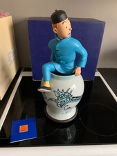 Moulinsart Tintin sortant de