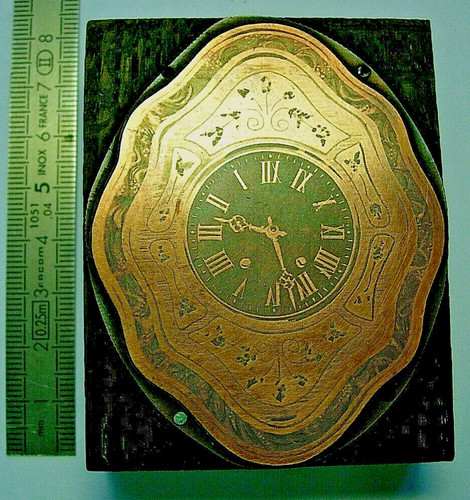 Gravure sur cuivre horloge - cuivre,