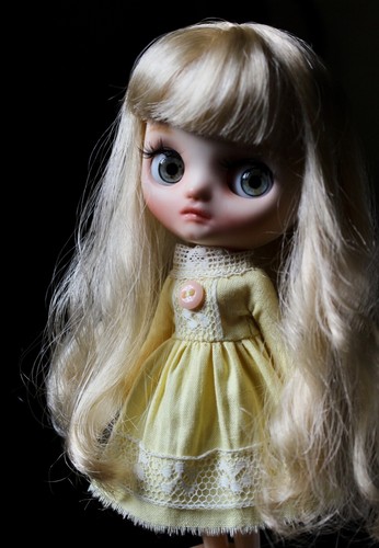 Middle blythe ooak custom - middle,