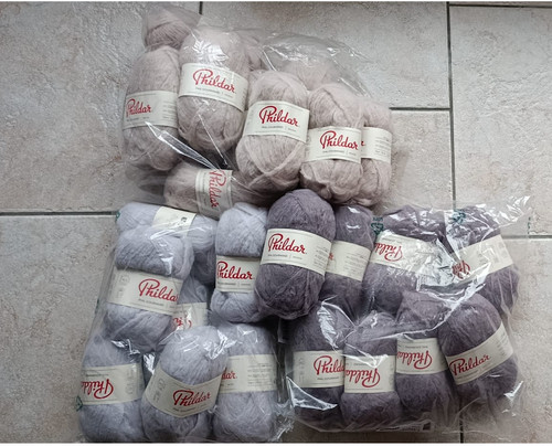 Lot x25 pelotes laine - 🧶🧶,