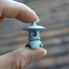 Lanterne japonaise en pierre