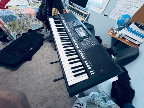 Yamaha keyboard psr s775 - yamaha,