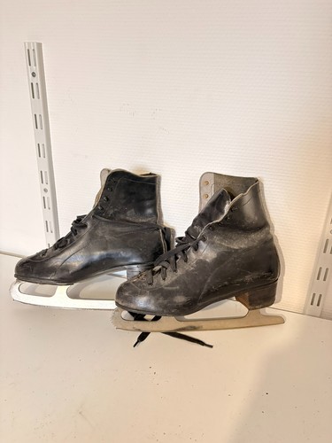 Ancien patin glace - patin,