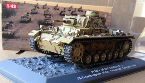 Collection chars de - 1/43,