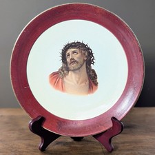 Assiette ancienne Sarguemines Christ couronné d’épines, décor religieux mural en
