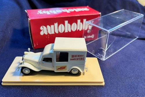 Citroen traction avante 11b - avante,