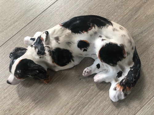 Jolie porcelaine biscuit chien - porcelaine,
