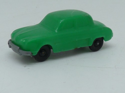 Ancienne petite voiture - ancienne,