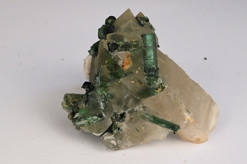 Cristaux tourmaline verte - cristaux,