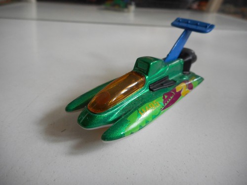 Matchbox hydroplane green - matchbox,