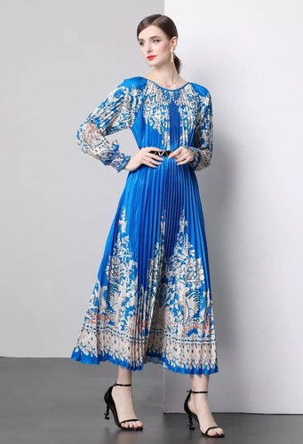 Robe longue - robe, chasuble