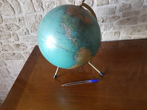 Globe terrestre taride annees - taride,