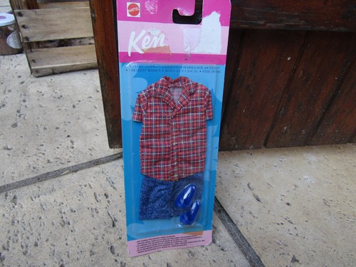 Tenue sous blister ancienne - blister,