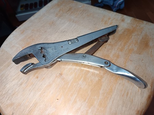Pince etau facom 500 - pince,