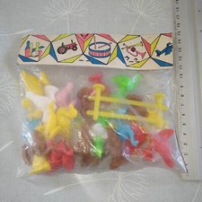 vintage plastic farm animals - jouets anciens - animaux de la ferme [B]