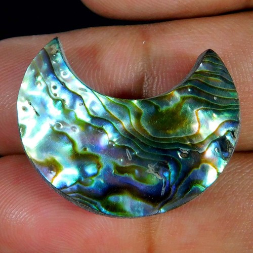 55cts cabochon de lune - 26.55cts.,