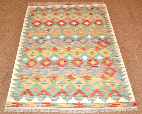 Tapis kilim oriental tissé - oriental, À