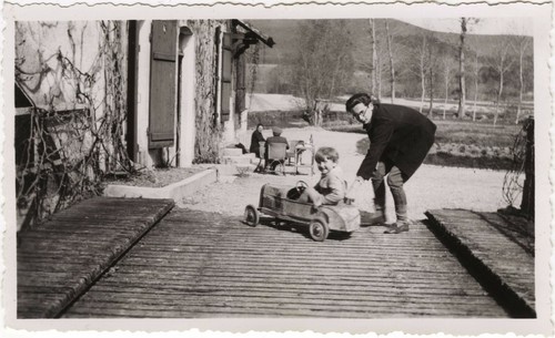 Old photo vintage snapshot - photo,