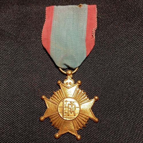 J11 médaille - (ref38254),