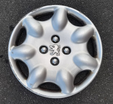 1 enjoliveur Peugeot Opus /