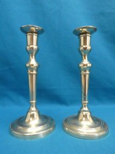 ANCIENNE PAIRE DE BOUGEOIRS DE