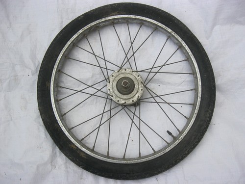 Roue avant cyclomoteur - de,