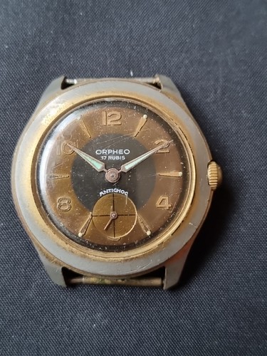 Ancienne montre mécanique - ancienne,