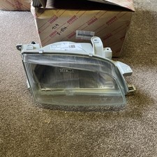 Toyota Carina E 1992-1997 Front RH Headlight 81130-05040 Genuine NEW OLD STOCK