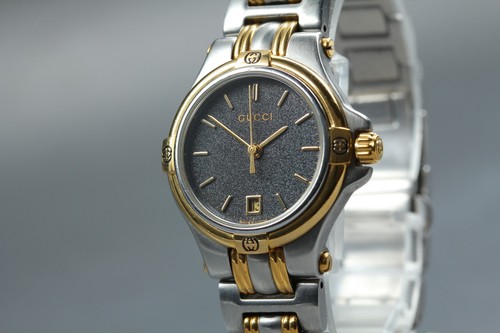Presque comme neuve montre - [presque,