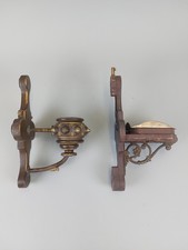 Deux appliques électriques