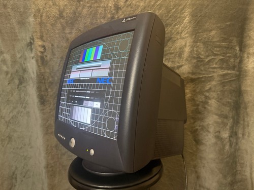 Dell hitachi m991 crt - dell,