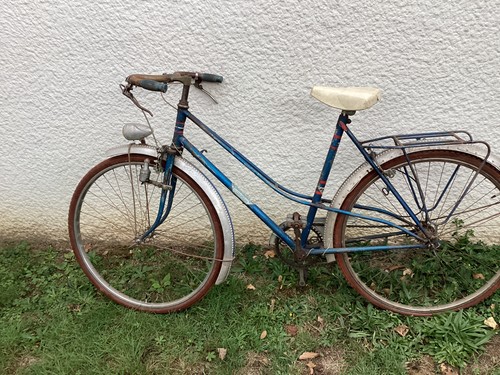 Vintage vélo ancien modèle - !,