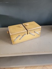 Travailleuse vintage en bois -