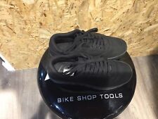 Paire de chaussures VTT, DH