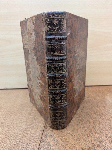 Livre ancien traité la - livre, de