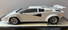 1/18 AutoArt Millennium #74532 Lamborghini Countach 5000S White Scale Diecast