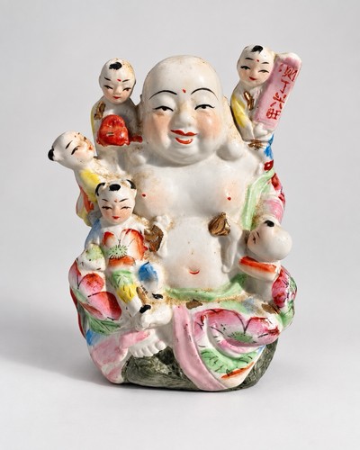 Bouddha rieur aux cinq enfants