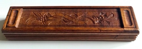 Plumier bois sculpte - plumier,