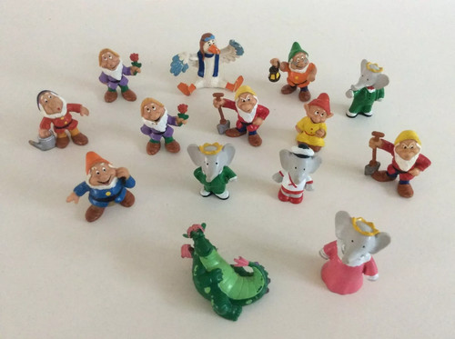 Lot de 14 figurines - lot,