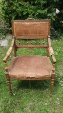 Vieux fauteuil  bois à