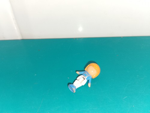 Polly pocket figurine - , doll