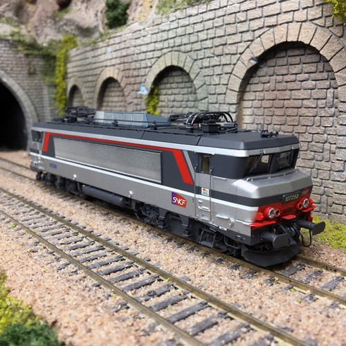 Locomotive electrique bb107258 - locomotive,