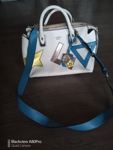 Jolie sac main rigide - main, guess