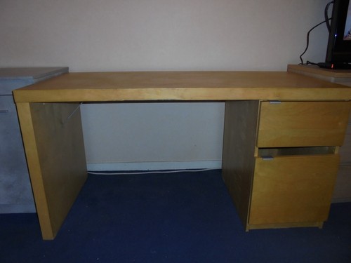 Bureau ikea 1m40 - 1m40,, bon