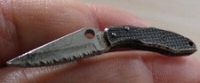 BEAUTIFUL PIN'S HUNTING KNIFE RELIEF 4.40 CM LONG