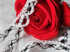 Dentelle vintage bicolore noir