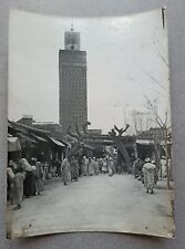 Photo / FEZ 1925 - le minaret de la mosquée Djama Hamra - rue animée - MAROC